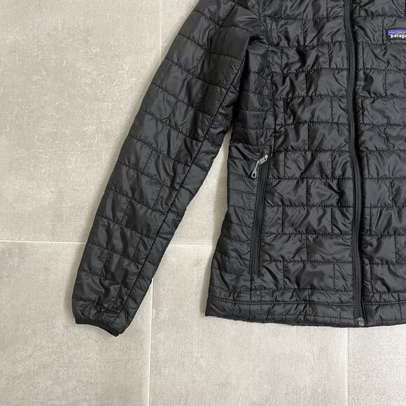 Patagonia Jacket Women’s XS Black Full Zip Puffer Hooded Outdoor Hiking - Picture 4 of 8